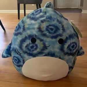 Luther squishmallow shark